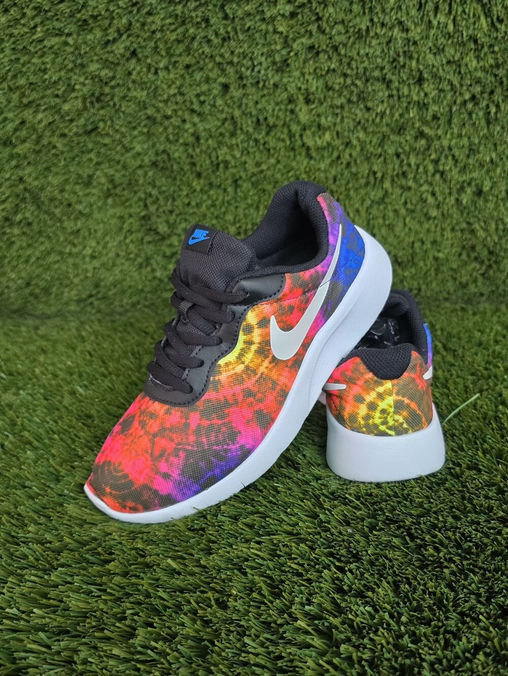 Nike Tie Dye Tanjun Print Sneakers